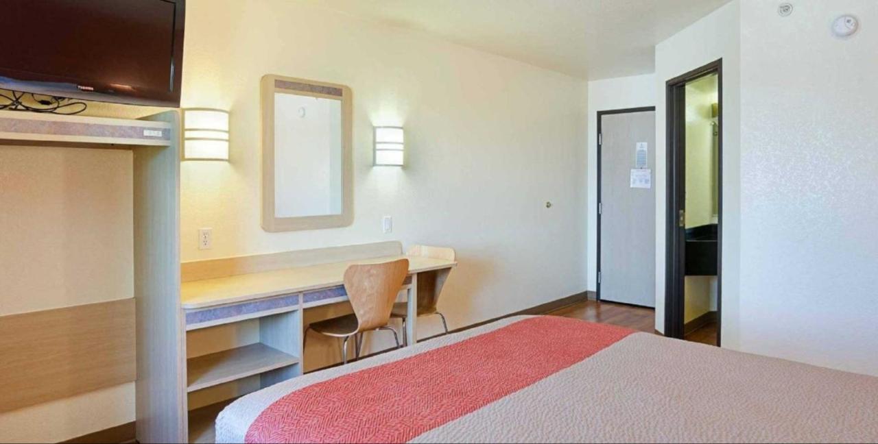 Hotel 6-fort Lupton, Co Fort Lupton